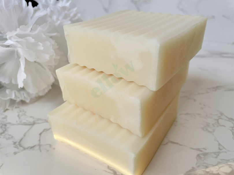 Sea Moss and Manuka Honey Bar Soap