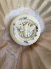 Load image into Gallery viewer, Lavender Infused Lotion Bars